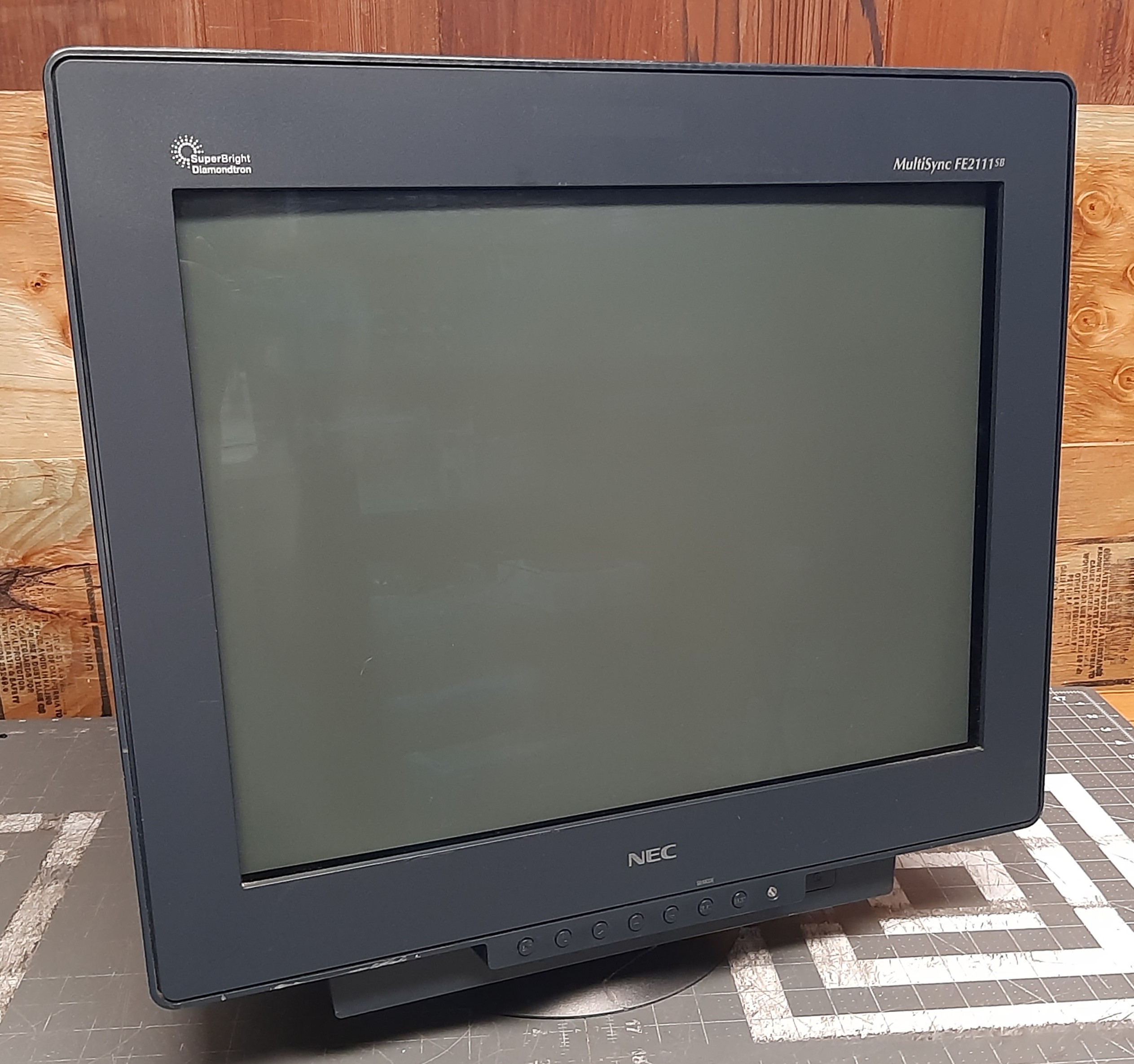 Mitsubishi Diamond Plus 230SB | CRT Database